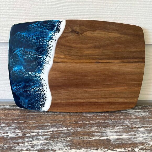 Ocean Waves Resin Wooden Cutting Board Charcuterie Board Cheeseboard Beach House - Picture 5 of 6